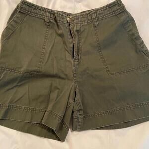 100% Cotton Size 8 Shorts High Waist Mom Comfy Casual Deep Pockets Khaki Green